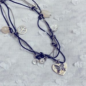 ⚡️ FLASH - Silver butterfly charm necklace